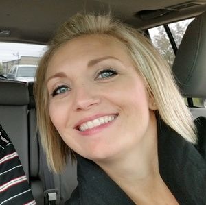 Meet your Posher, Rachelle